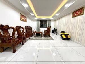 Q12 - Chủ Bán Gấp Giảm 300Tr - 71m2 ( 4,2x17 ) - 5 Tầng - Nhỉnh 6 Tỷ x.